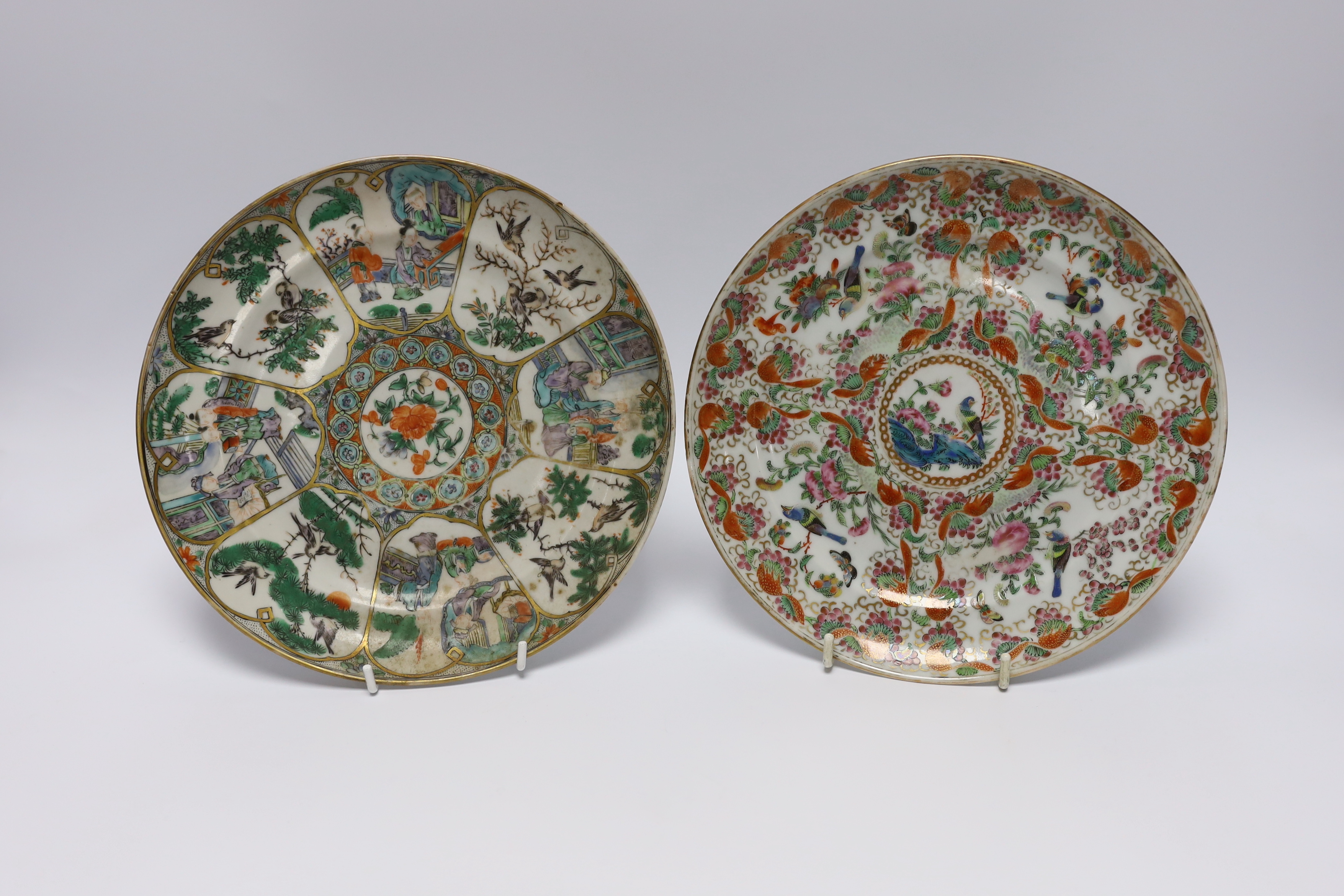 A Chinese famille noire floral dish, Qianlong mark, late 19th/early 20th century and two Chinese enamelled porcelain plates, 19th century, famille noir dish 23.5cm diameter